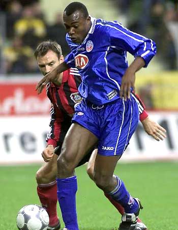 他在上一个 他在上一个